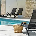 65 Large 55m2 Private Heated Pool Peaceful Escape 빌라 *