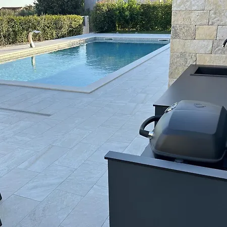 65 Large 55m2 Private Pool Peaceful Escape