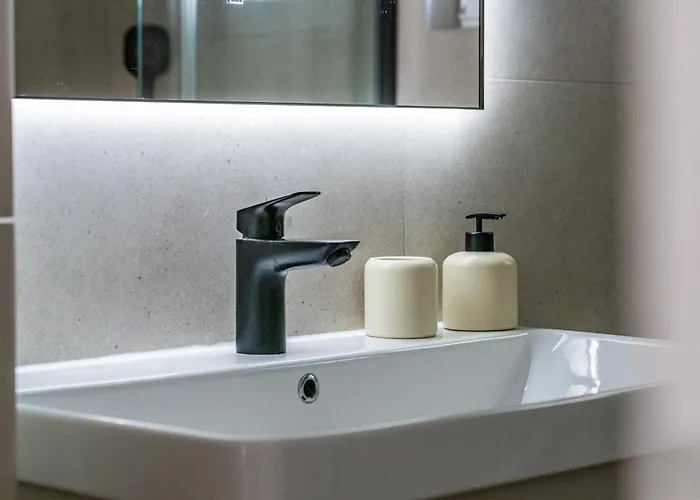 65 Large 55m2 Private Heated Pool Peaceful Escape Villa *