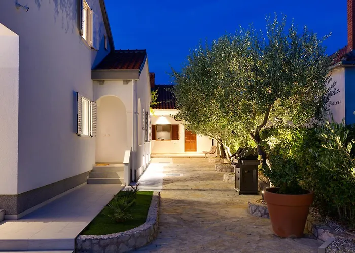 65 Large 55m2 Private Heated Pool Peaceful Escape * Skabrnje